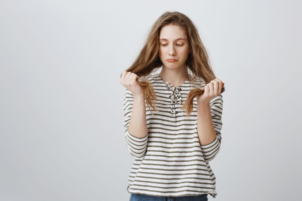 How to Treat Hair Fall in Teenagers